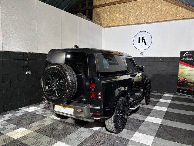 View our LAND ROVER DEFENDER