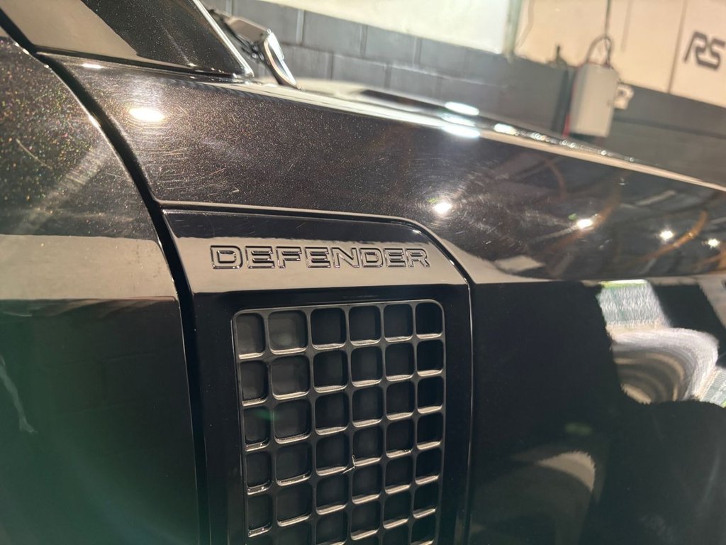 USED 2022 22 LAND ROVER DEFENDER 3.0 D250 MHEV X-Dynamic SE SUV 3dr Diesel Auto 4WD Euro 6 (s/s) (250 ps) 