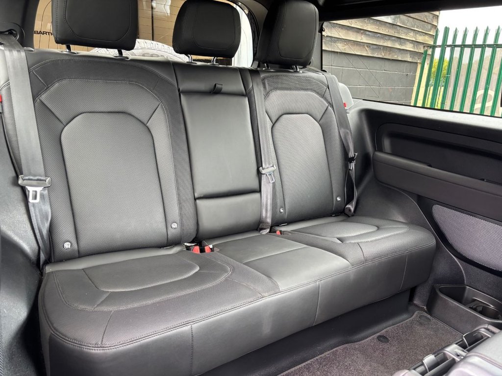 USED 2022 22 LAND ROVER DEFENDER 3.0 D250 MHEV X-Dynamic SE SUV 3dr Diesel Auto 4WD Euro 6 (s/s) (250 ps) 