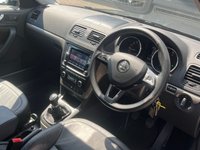 USED 2015 15 SKODA YETI 2.0 TDI Elegance Outdoor 5dr Diesel Manual 4WD  (140 ps) ***12 MONTHS MOT & HEATED SEATS*** (12 MONTH MOT INCLUDED IN THE SALE)