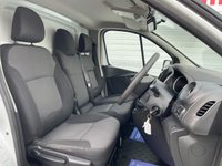 USED 2021 R RENAULT TRAFIC 2.0 dCi ENERGY 30 Business+ Panel Van 5dr Diesel Manual LWB Standard Roof Euro 6 (s/s) (120 ps) ++ NO VAT TO PAY ++