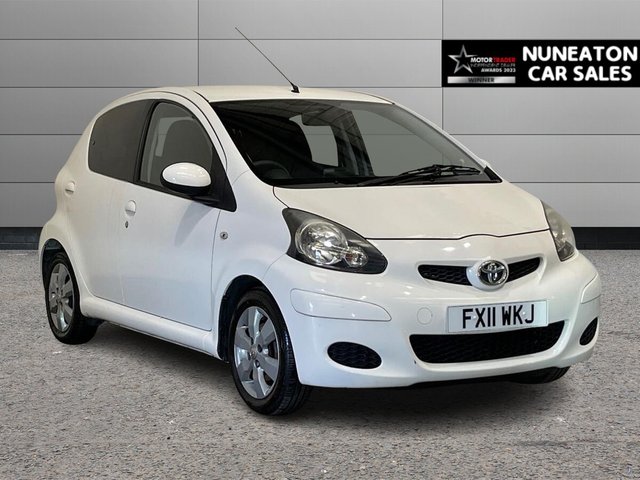 2011 11 TOYOTA AYGO 1.0 VVT-i Go Hatchback 5dr Petrol Manual Euro 5 (67 ps) Sat Nav