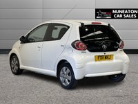 USED 2011 11 TOYOTA AYGO 1.0 VVT-i Go Hatchback 5dr Petrol Manual Euro 5 (67 ps) Sat Nav