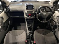 USED 2011 11 TOYOTA AYGO 1.0 VVT-i Go Hatchback 5dr Petrol Manual Euro 5 (67 ps) Sat Nav