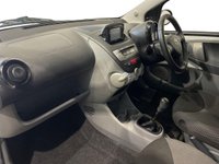 USED 2011 11 TOYOTA AYGO 1.0 VVT-i Go Hatchback 5dr Petrol Manual Euro 5 (67 ps) Sat Nav