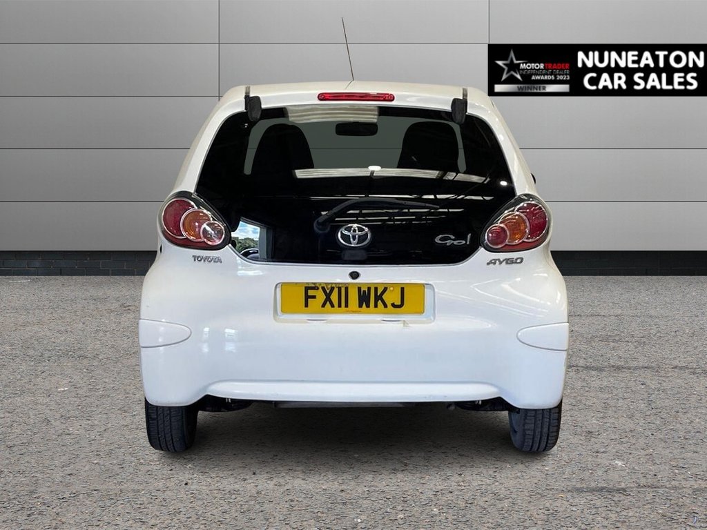 USED 2011 11 TOYOTA AYGO 1.0 VVT-i Go Hatchback 5dr Petrol Manual Euro 5 (67 ps) Sat Nav