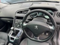 USED 2016 66 PEUGEOT 5008 1.6 BlueHDi Allure MPV 5dr Diesel Manual Euro 6 (s/s) (120 ps) HEATED LEATHER -- SUNROOF -- 7 SEATER -- SAT NAV -- CAMERA -- &pound;35 TAX