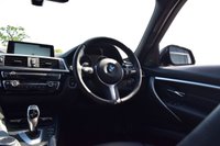 USED 2019 19 BMW 3 SERIES 3.0 335d M Sport Shadow Edition Touring 5dr Diesel Auto xDrive Euro 6 (s/s) (313 ps) HUD / HEATED WHEEL / CAMERA