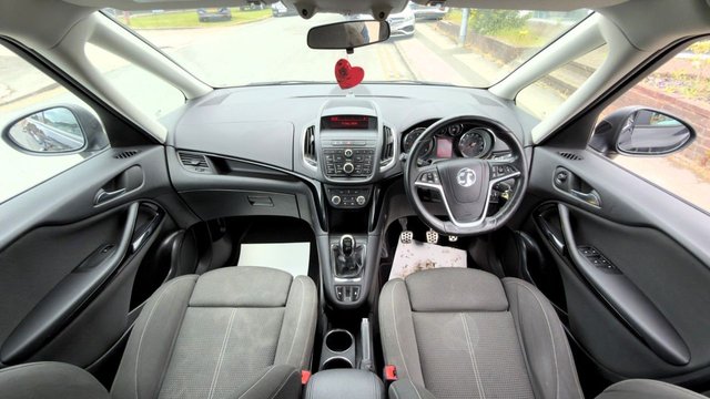 View our VAUXHALL ZAFIRA TOURER