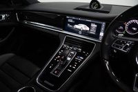 USED 2019 19 PORSCHE PANAMERA 4.0 V8 E-Hybrid 14kWh Turbo S Saloon  