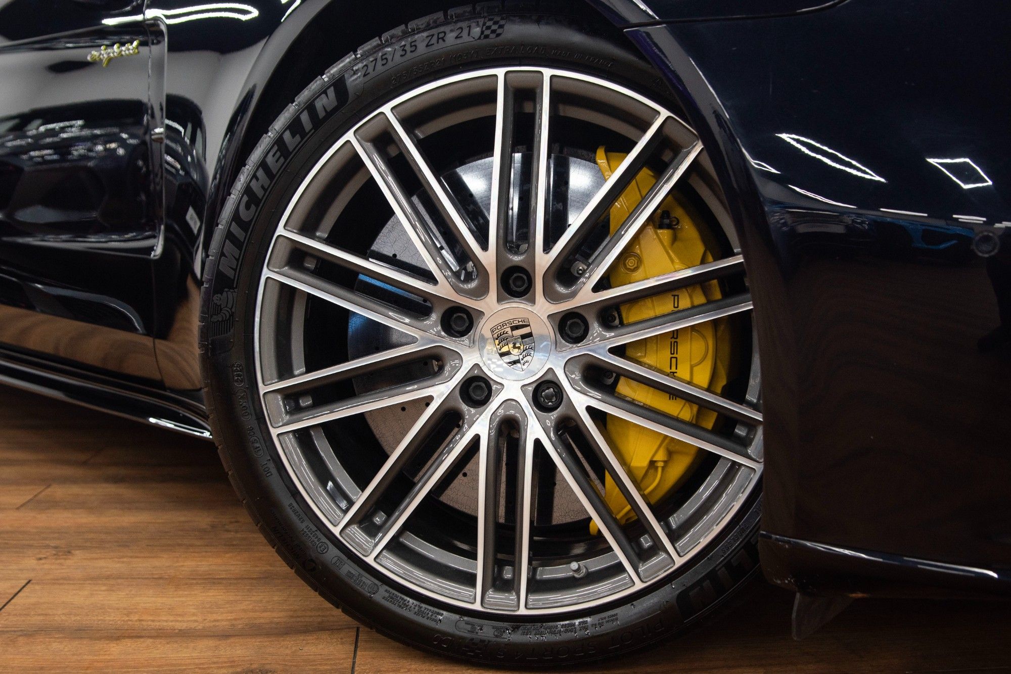 USED 2019 19 PORSCHE PANAMERA 4.0 V8 E-Hybrid 14kWh Turbo S Saloon  