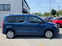 USED 2020 70 VAUXHALL COMBO LIFE 1.5 Turbo D Elite MPV 5dr Diesel Auto Euro 6 (s/s) (7 Seat) (130 ps) AUTO -- 7 SEATER -- PARKING SENSORS -- CAMERA -- HEATED SEATS