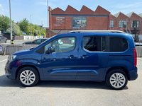USED 2020 70 VAUXHALL COMBO LIFE 1.5 Turbo D Elite MPV 5dr Diesel Auto Euro 6 (s/s) (7 Seat) (130 ps) AUTO -- 7 SEATER -- PARKING SENSORS -- CAMERA -- HEATED SEATS