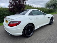 USED 2012 12 MERCEDES-BENZ SLK 5.5 SLK55 V8 AMG Convertible 2dr Petrol SpdS MCT Euro 5 (s/s) (421 ps) 