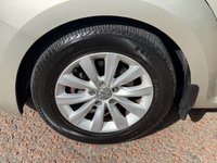 USED 2013 13 VOLKSWAGEN BEETLE 1.6 TDI BlueMotion Tech Design Hatchback 3dr Diesel Manual Euro 5 (s/s) (105 ps) ***FRONT CENTRE ARMREST***