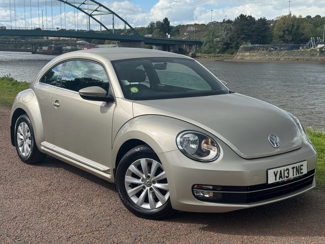 2013 VOLKSWAGEN BEETLE