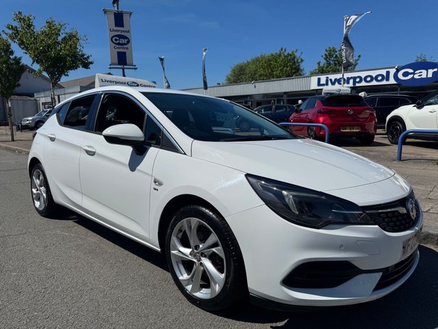 View our Vauxhall Astra 1.2 Turbo SRi Hatchback 5dr Petrol Manual Euro 6 (s/s) (145 ps)