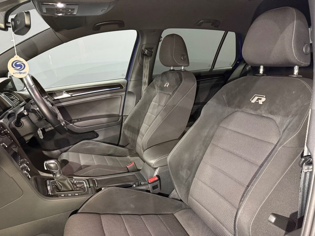 View our VOLKSWAGEN GOLF