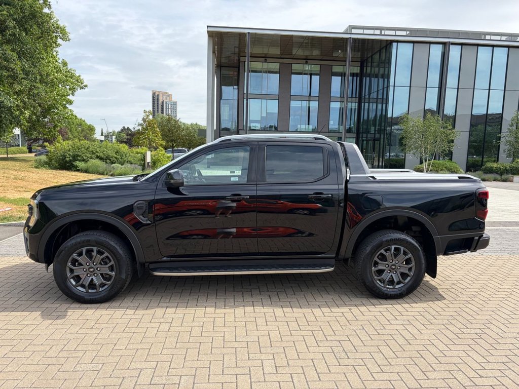 USED 2023 W FORD RANGER WILDTRACK 4x4 2.0EcoBlue EU6 10-SPEED AUTO S/S NEW SHAPE D/CAB PICK UP *A/C*S/N*LEATHER*CAMERA*PDC*HEAT PACK*ALLOYS* FULLY LOADED / 10-SPEED AUTO