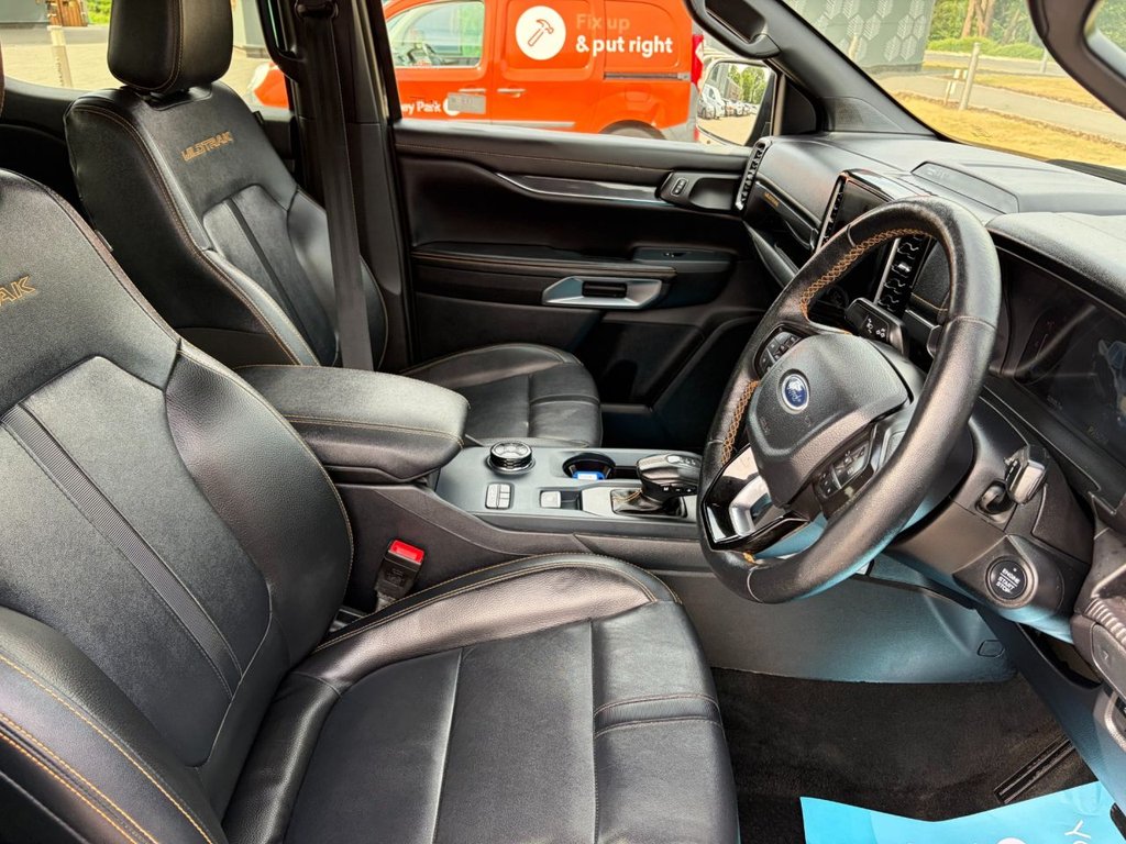 USED 2023 W FORD RANGER WILDTRACK 4x4 2.0EcoBlue EU6 10-SPEED AUTO S/S NEW SHAPE D/CAB PICK UP *A/C*S/N*LEATHER*CAMERA*PDC*HEAT PACK*ALLOYS* FULLY LOADED / 10-SPEED AUTO