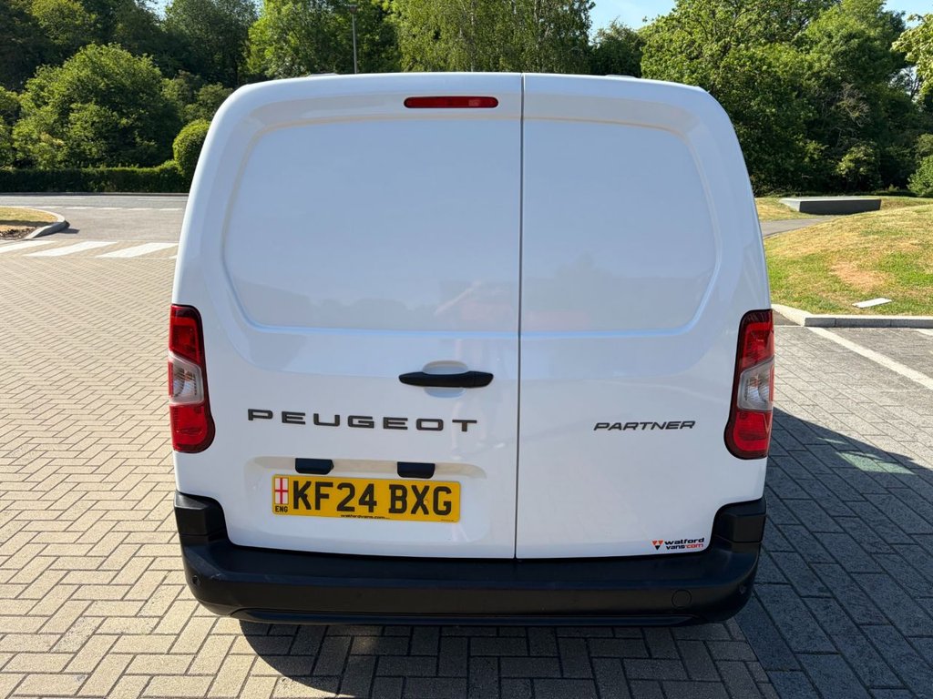 USED 2024 24 PEUGEOT PARTNER 1000 PROFESSIONAL 1.5BlueHDi EU6 S/S SWB 100ps *AIRCON*REV/SENSORS*E/PACK*APPLE CARPLAY* AIRCON*EU6*SENSORS*E/P*L1