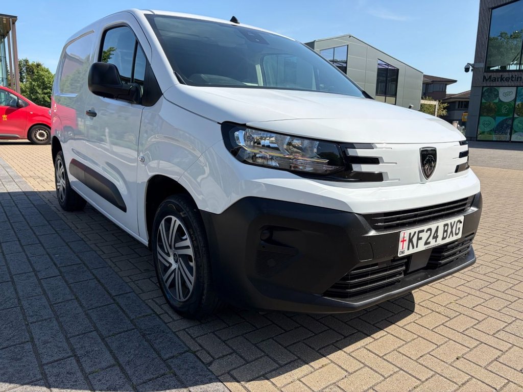 USED 2024 24 PEUGEOT PARTNER 1000 PROFESSIONAL 1.5BlueHDi EU6 S/S SWB 100ps *AIRCON*REV/SENSORS*E/PACK*APPLE CARPLAY* AIRCON*EU6*SENSORS*E/P*L1