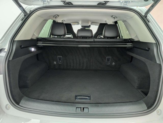 USED 2024 73 MG HS 1.5 MG HS Trophy Semi-Auto 5dr CLICK+COLLECT / HOME DELIVERY