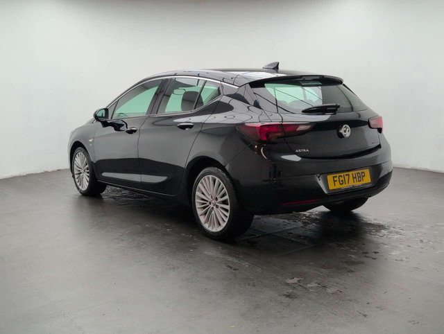 USED 2017 17 VAUXHALL ASTRA 1.4 Astra Elite Nav T S/S Auto 5dr CLICK+COLLECT / HOME DELIVERY