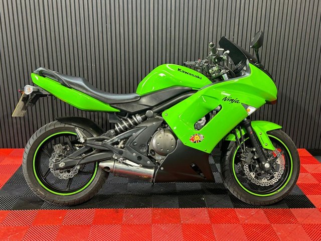 View our KAWASAKI ER-6F