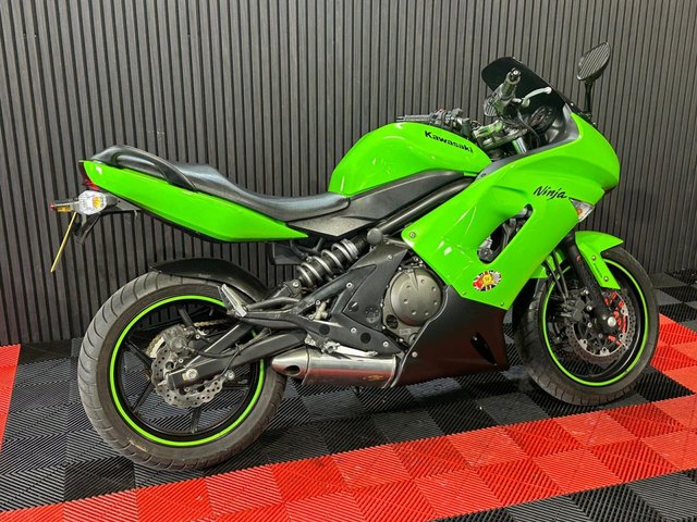 View our KAWASAKI ER-6F