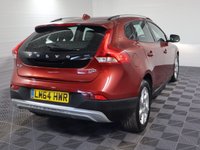 USED 2014 64 VOLVO V40 CROSS COUNTRY 1.6 D2 Lux Hatchback 5dr Diesel Powershift Euro 5 (s/s) (115 ps) LOW MILES WITH SERICE HISTORY NOT TO BE MISSED