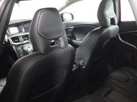 USED 2014 64 VOLVO V40 CROSS COUNTRY 1.6 D2 Lux Hatchback 5dr Diesel Powershift Euro 5 (s/s) (115 ps) LOW MILES WITH SERICE HISTORY NOT TO BE MISSED