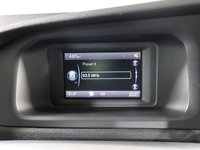 USED 2014 64 VOLVO V40 CROSS COUNTRY 1.6 D2 Lux Hatchback 5dr Diesel Powershift Euro 5 (s/s) (115 ps) LOW MILES WITH SERICE HISTORY NOT TO BE MISSED