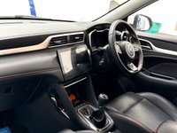 USED 2024 24 MG MG ZS 1.0 T-GDI Exclusive SUV 5dr Petrol Manual Euro 6 (111 ps) Arctic White New Model MG ZS, SATNAV, Cruise Control, Heated Leather Seats, 360 Camera, Parking Sensors, USB Ports, Only 8000 Miles Full Service History