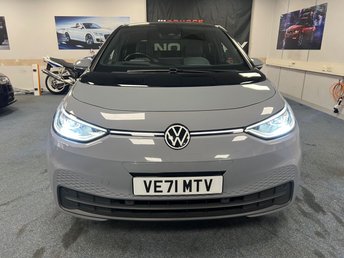 View our VOLKSWAGEN ID.3