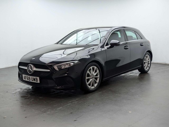 USED 2019 69 MERCEDES-BENZ A-CLASS 1.3 A 180 Sport Executive 5dr CLICK+COLLECT / HOME DELIVERY
