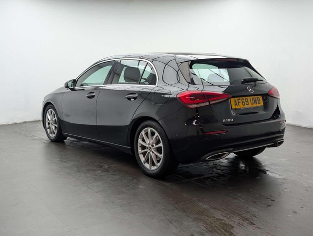 USED 2019 69 MERCEDES-BENZ A-CLASS 1.3 A 180 Sport Executive 5dr CLICK+COLLECT / HOME DELIVERY