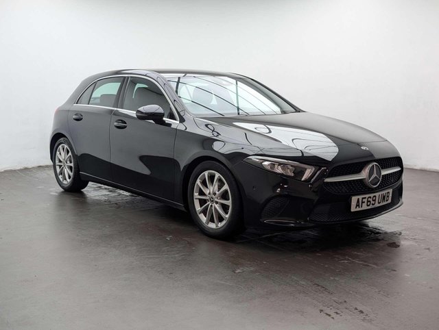 USED 2019 69 MERCEDES-BENZ A-CLASS 1.3 A 180 Sport Executive 5dr CLICK+COLLECT / HOME DELIVERY