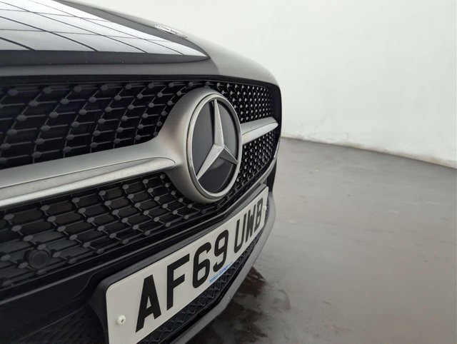 USED 2019 69 MERCEDES-BENZ A-CLASS 1.3 A 180 Sport Executive 5dr CLICK+COLLECT / HOME DELIVERY