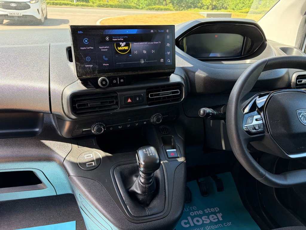 USED 2024 24 PEUGEOT PARTNER 1000 PROFESSIONAL 1.5BlueHDi EU6 S/S SWB 100ps *AIRCON*REV/SENSORS*E/PACK*APPLE CARPLAY* AIRCON-SENSORS-EU6-E/PACK