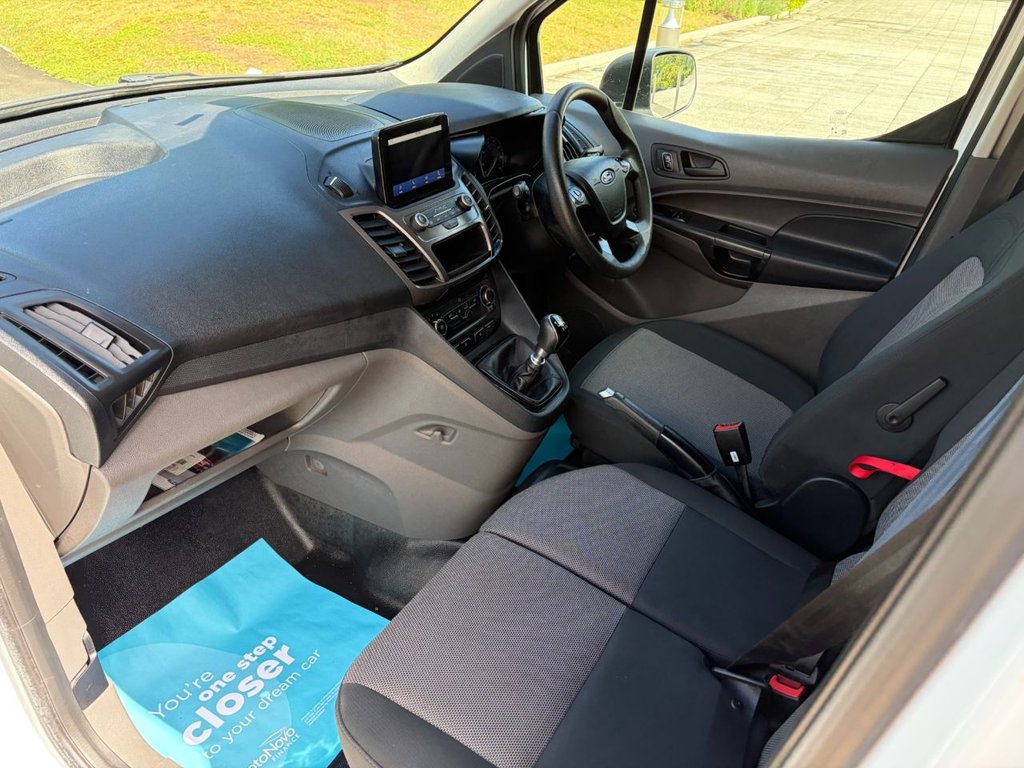 USED 2020 70 FORD TRANSIT CONNECT 200 BASE 1.5EcoBlue EU6 S/S L1 75ps *AIRCON*CAMERA*SENSORS*E/PACK*APPLE CARPLAY* AIRCON*CAMERA-SENSORS-EU6