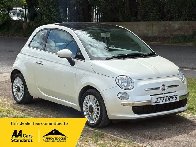 View our Fiat 500 0.9 TwinAir Lounge Hatchback 3dr Petrol Manual Euro 5