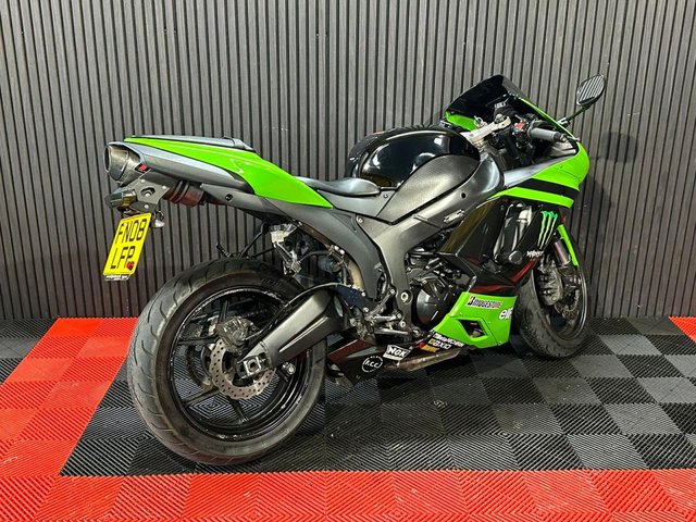 View our KAWASAKI NINJA ZX-6R