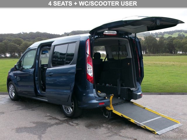 2022 Ford Grand Tourneo Connect