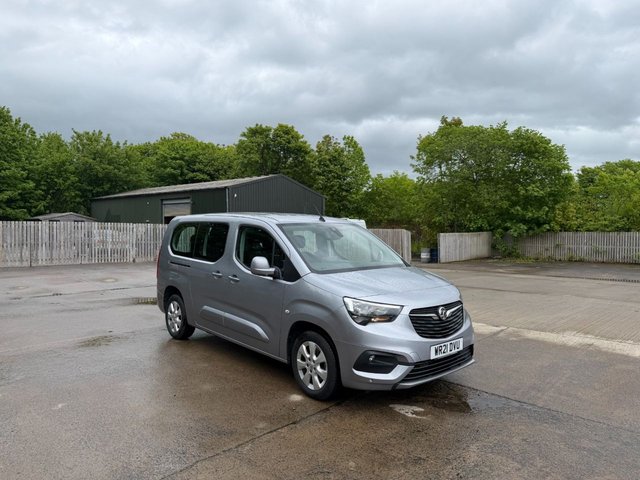 View our VAUXHALL COMBO LIFE