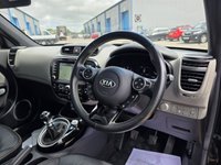 USED 2015 15 KIA SOUL 1.6 CRDi Maxx SUV 5dr Diesel Manual Euro 5 (126 bhp) Car Play - Reverse Camera - Satellite Navigation