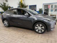 USED 2023 23 TESLA MODEL Y (Dual Motor) Long Range SUV 5dr Electric Auto 4WDE (384 bhp) SUNROOF SAT NAV PARKING CAMERA LEATHER HEATED SEATS CRUISE CONTROL 1 OWNER WARRANTY