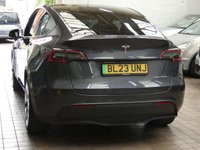 USED 2023 23 TESLA MODEL Y (Dual Motor) Long Range SUV 5dr Electric Auto 4WDE (384 bhp) SUNROOF SAT NAV PARKING CAMERA LEATHER HEATED SEATS CRUISE CONTROL 1 OWNER WARRANTY