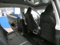 USED 2023 23 TESLA MODEL Y (Dual Motor) Long Range SUV 5dr Electric Auto 4WDE (384 bhp) SUNROOF SAT NAV PARKING CAMERA LEATHER HEATED SEATS CRUISE CONTROL 1 OWNER WARRANTY