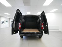 USED 2023 72 VAUXHALL COMBO L2 1.5 TURBO D 100 BHP 2300 LONG PRO EDITION 6DR  2023 YEAR | SAT NAV  | 3 SEATS | L2 LONG
